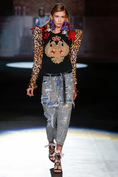 Look 1